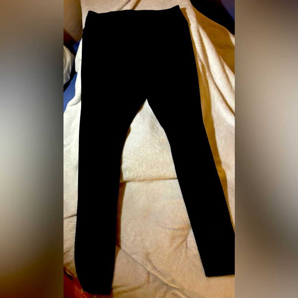 Bundle Of 8 Pairs Different Styles Of Leggings - … - image 3
